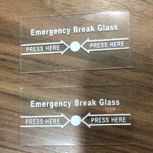Tấm kính của nút nhấn khẩn cấp báo cháy